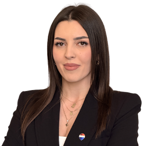 Nicoleta Popa