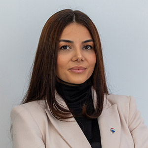 Larisa Botea
