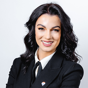 Cristina Ungur