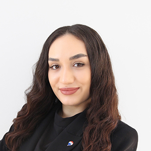 Ioana Lache