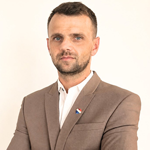 Dan Varvari