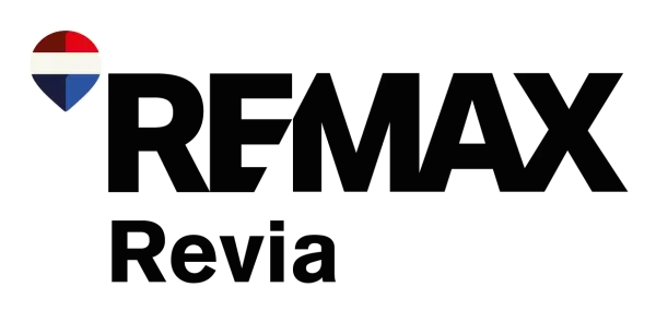 REMAX Revia