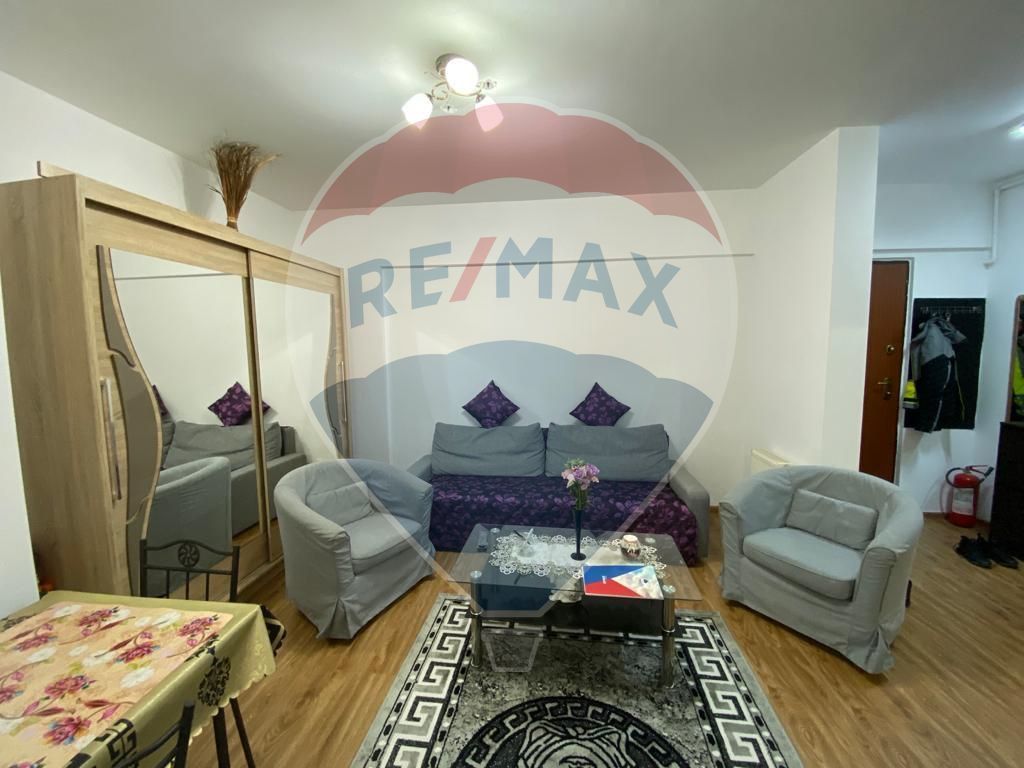 Anunturi imobiliare vanzare cumparare, inchiriere RE/MAX Romania