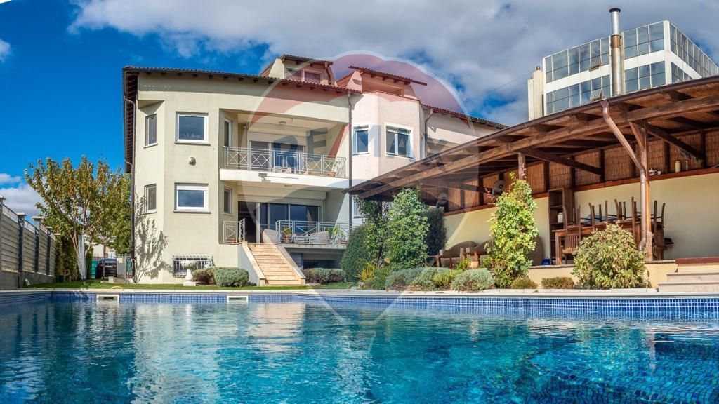 Case, vile de vanzare zona Constanta. Agentie RE/MAX Romania